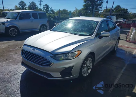 2019 Ford Fusion Hybrid Se from USA, damaged, VIN 3FA6P0LU5KR109289